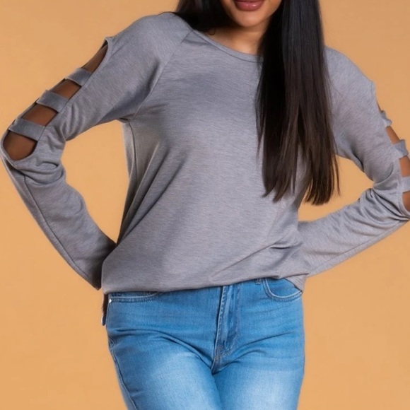 Brigitte Brianna gray slit sleeve sweatshirt size small - Picture 2 of 5